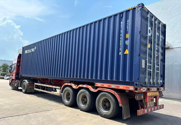 Update Order: Tangki Busa Vertikal & Konsentrat Busa AFFF Dikirim!